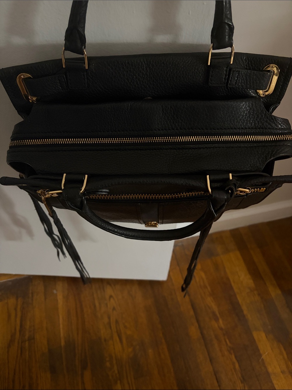 Rebecca Minkoff Pebbled Black Leather Handbag W/ Crossbody Strap & Gold Hardware - Picture 8 of 15
